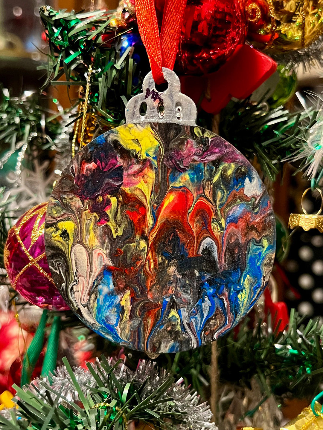 Christmas decoration - hand pour painted - set of 8 Ornaments